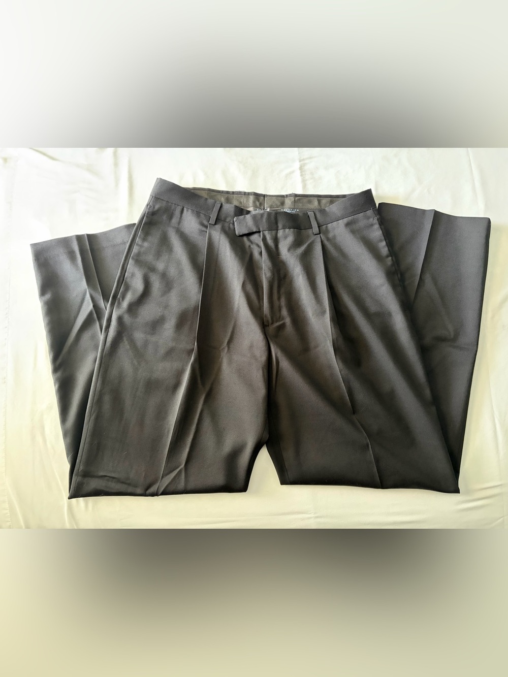 Kenneth Cole Men's Black Pleated Dress Trousers